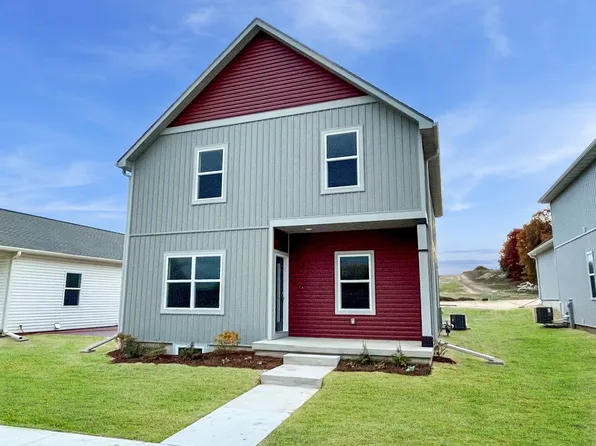 511 Park Rd, Poynette, WI 53955