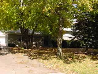 3140 W 30th St photo 1