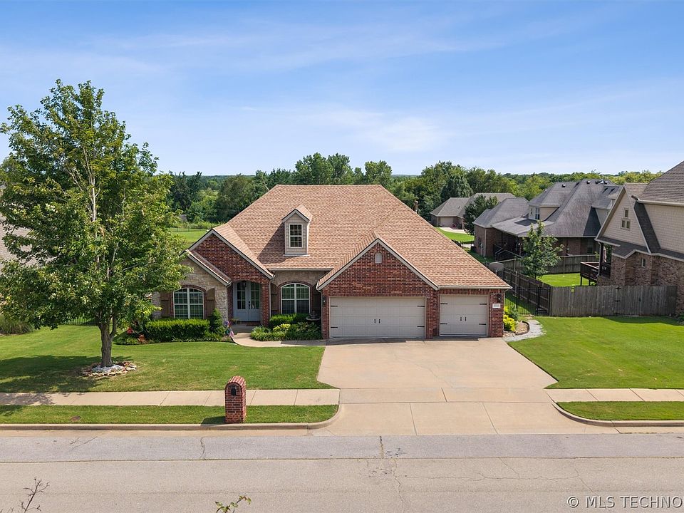 1st image of 5711 Nottingham Pl