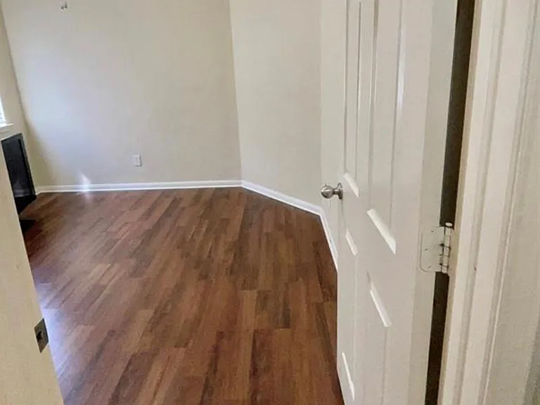 2707 Jade Forest Ln — Photo 4
