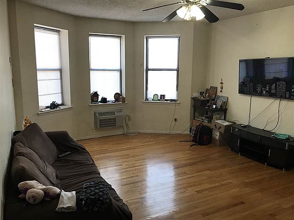 2nd image of 43 Van Wagenen Ave #302