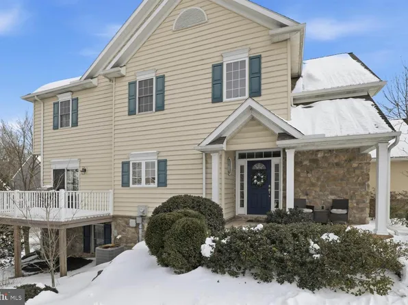 217 Weatherfield Pl, Lancaster, PA 17603
