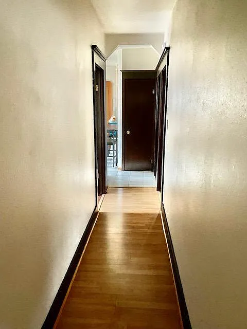 4 bed, 1.5 bath, 1100 sqft, $2,940 — Photo 3