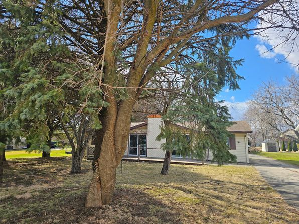 204 Hastings Way SW