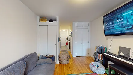 Rented by Bond New York