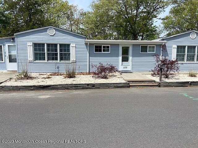 1st image of 532 Bradley Boulevard