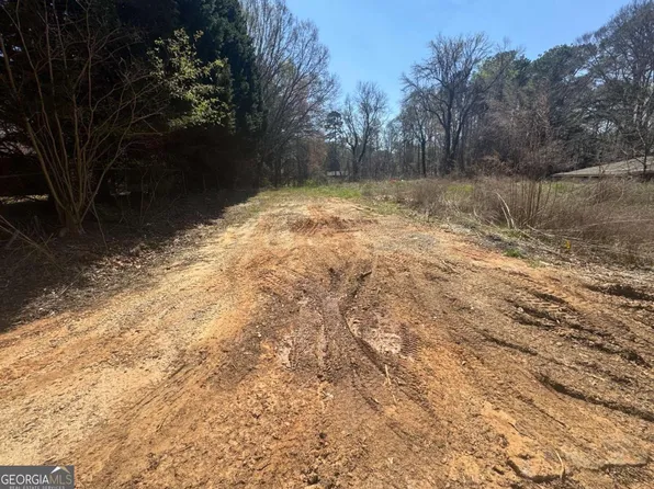 2031 Shady Ln, Tucker, GA 30084