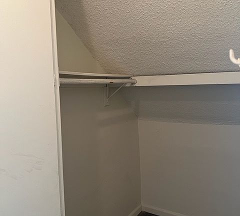 5th image of 5138 Zelzah Ave #117A