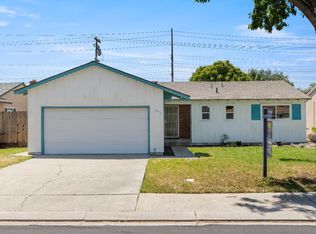 1813 Joaquin St, Modesto, CA 95350