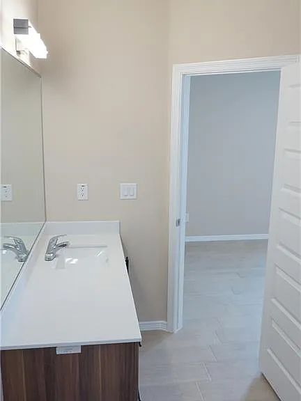 2918 W Kenwood St #2 — Photo 12