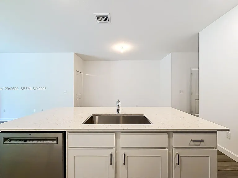 4607 Hollister Ave #4607 — Photo 9