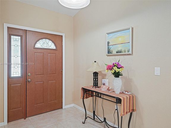4th image of 1235 Driscoll Dr