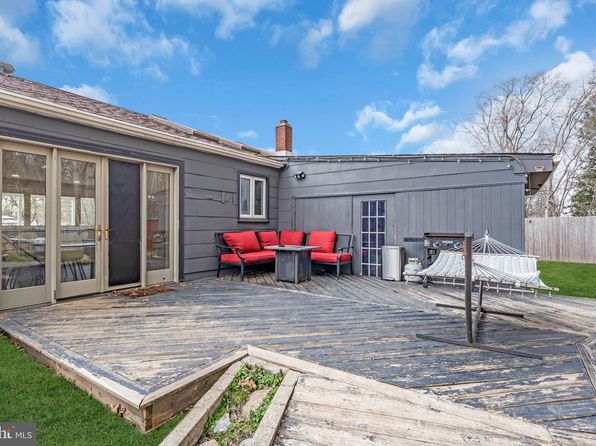112 Woodcrest Ave, Absecon, NJ 08201