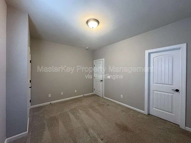 1904 Blue Jay Point — Photo 14