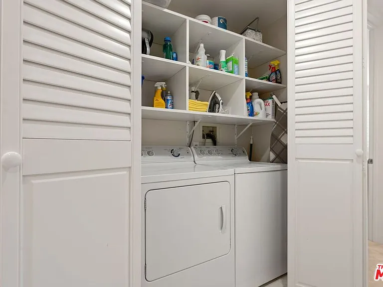 2132 Century Park Ln #103 — Photo 37
