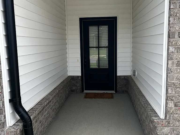 1417 Lemongrass Dr — Photo 3