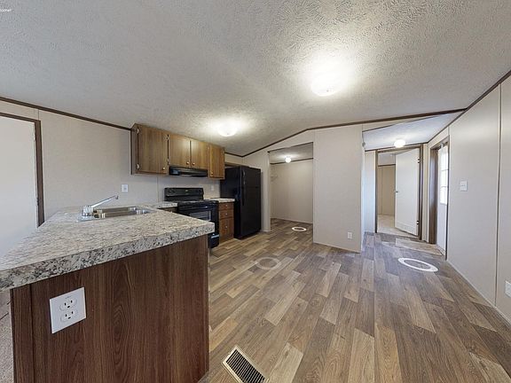 3rd image of 184 Ronco Dr
