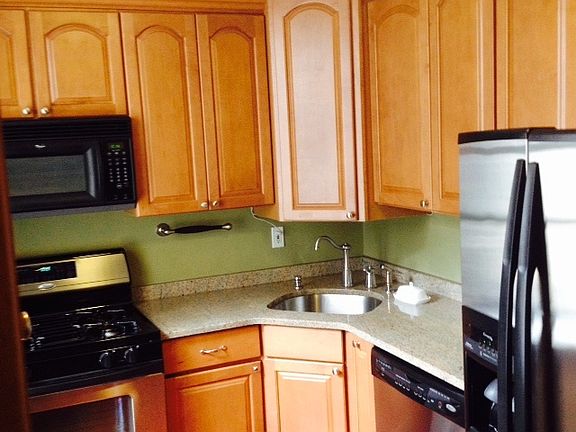 3rd image of 43-08 41st St APT 6F