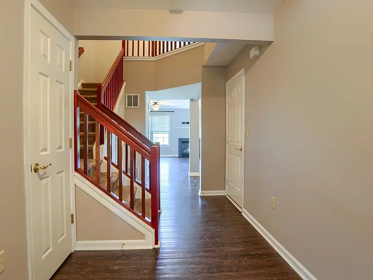 226 Sparrow Rd — Photo 5