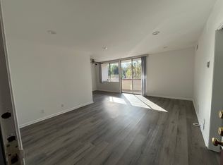 22035 Burbank Blvd #338, Woodland Hills, CA 91367