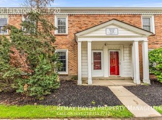 10 Trenton Sq #T-20, Euclid, OH 44143