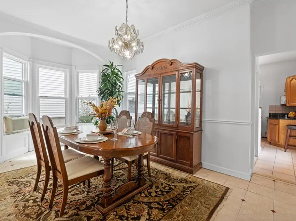 393 Fairmount Avenue image 6 of 41