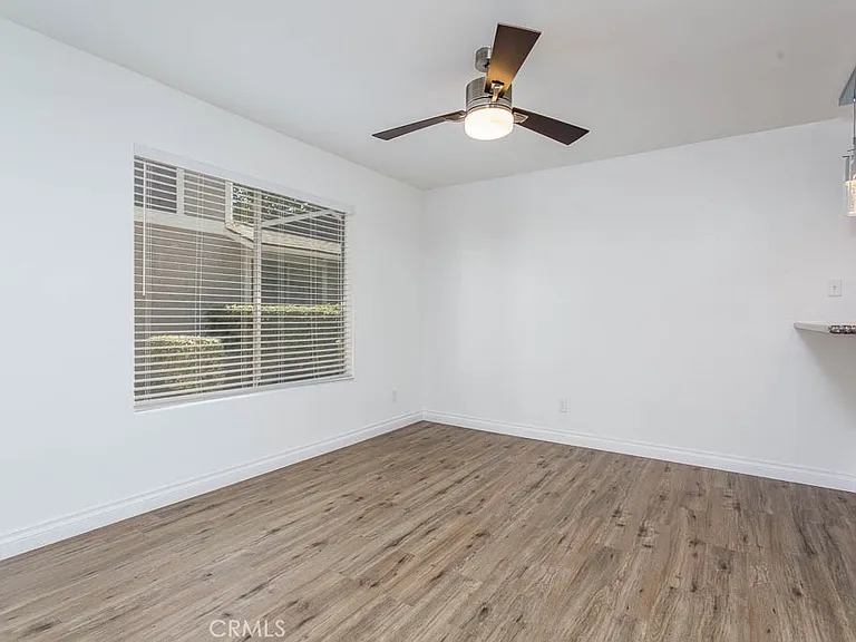 527 Spring Rd #19 — Photo 6