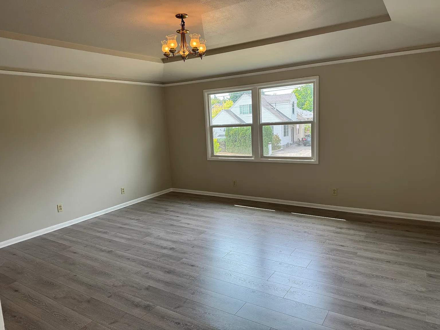 2 bed, 800 sqft, $1,895 — Photo 3