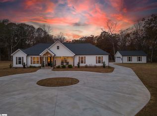 271 Abercrombie Rd, Fountain Inn, SC 29645
