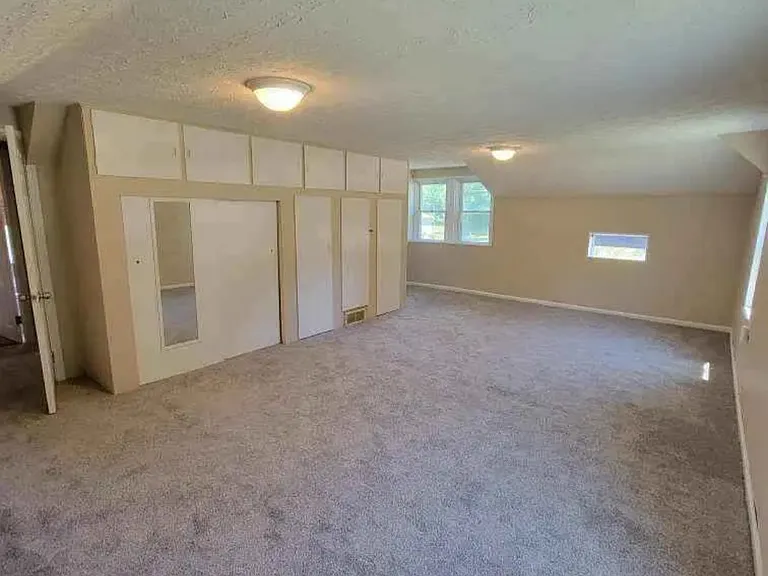 2672 Massillon Rd #B — Photo 7