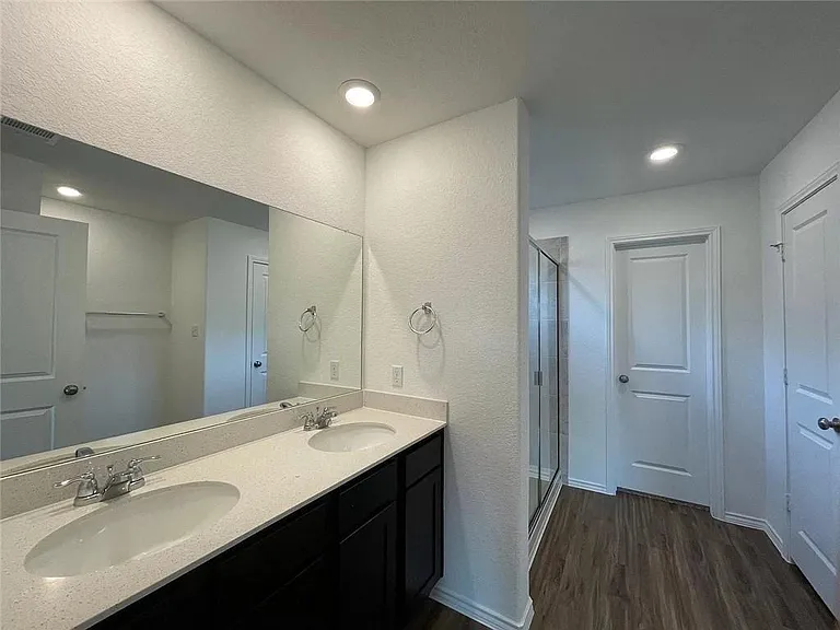 103 Ulmus St — Photo 17
