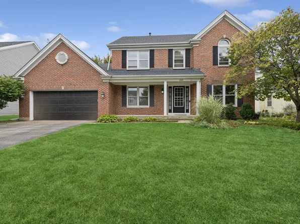 859 Big Bear Trl, Cary, IL 60013