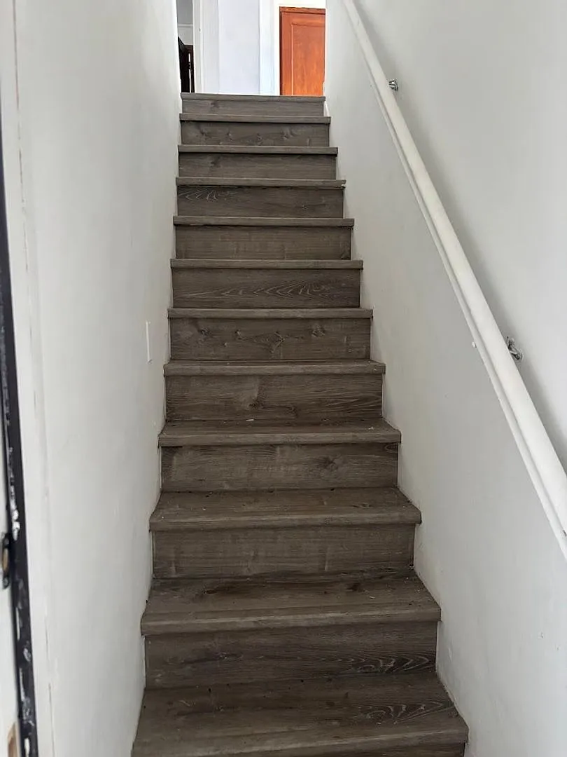 4745 Lind St — Photo 3
