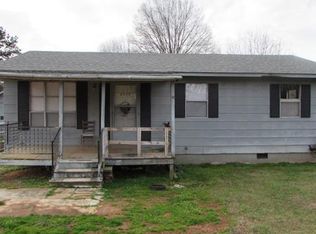 4529 Isenhour Rd, Kannapolis, NC 28081