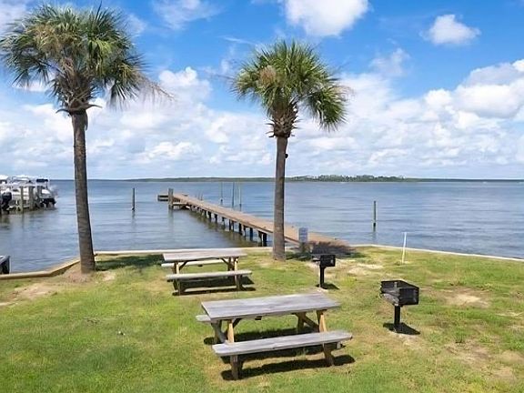 4th image of 25925 Canal Rd #212