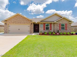 722 Whittington Ave, Fairhope, AL 36532