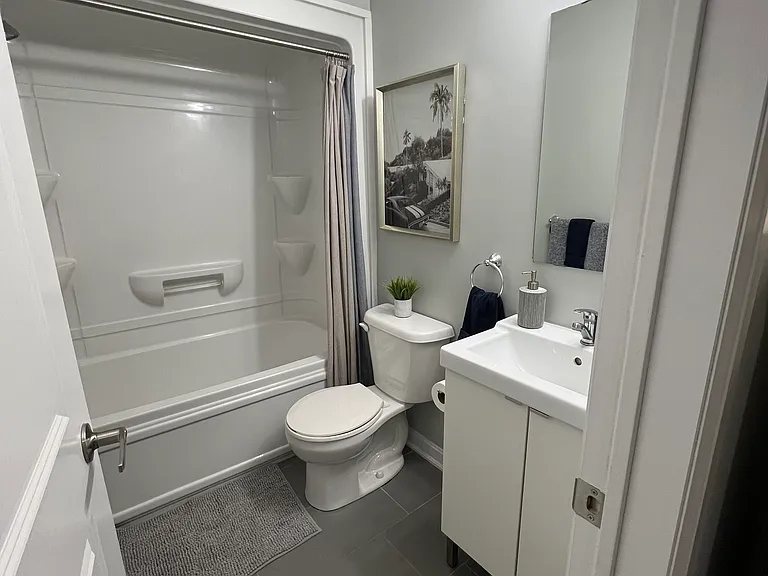 310 Georgian Dr #103 — Photo 48