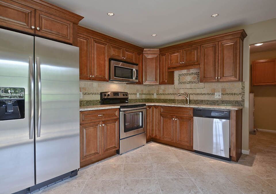 1st image of 3716 Cardinal Ln