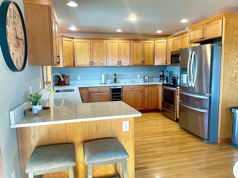 1210 Knower Ave #1 — Photo 2