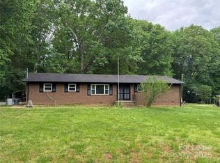 325 Hollice Pl, Matthews, NC 28104