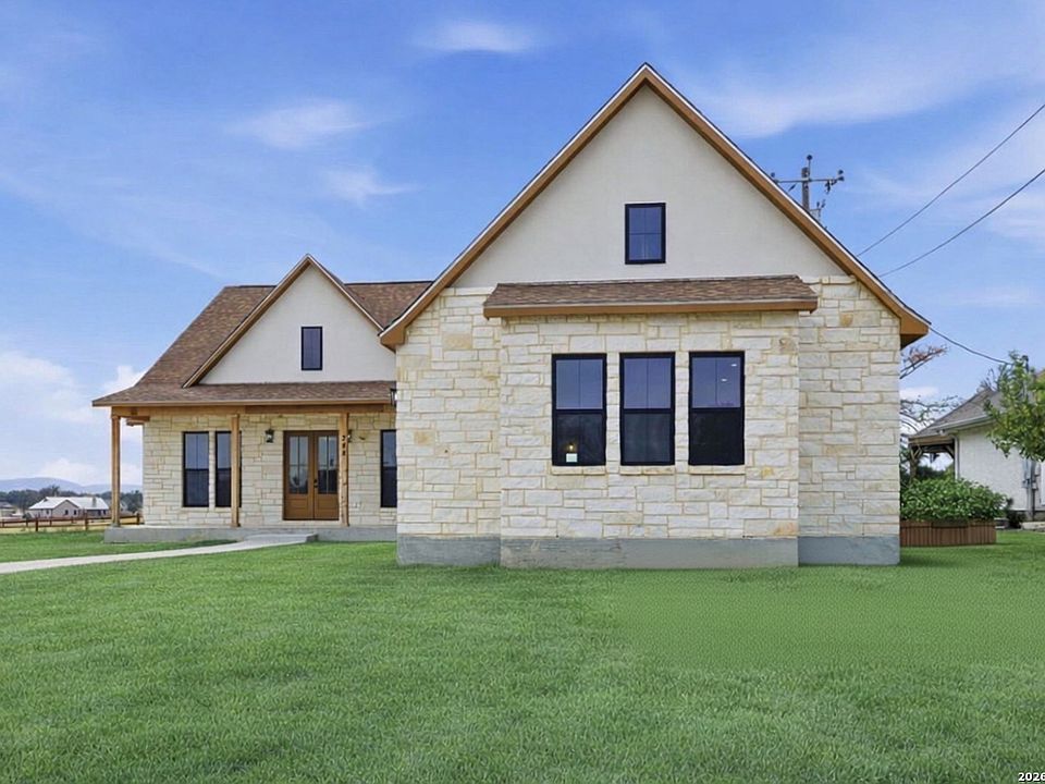 1st image of 348 Valley Oak