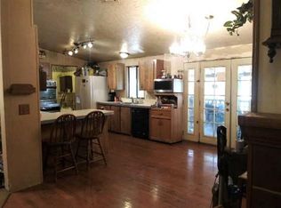 17064 Dorvel Ln #A & B, Anderson, CA 96007