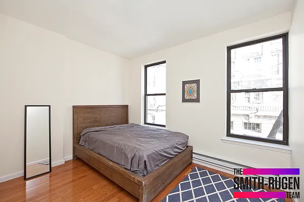 Rented by R New York | media 5