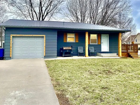 445 E Hickory St, Drexel, MO 64742