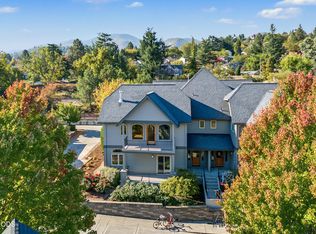 524 W Nevada St, Ashland, OR 97520