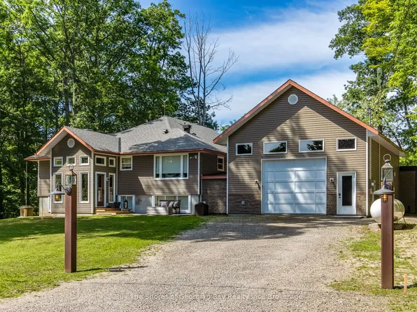 40 Polish Ave, Penetanguishene, ON L9M 1W7