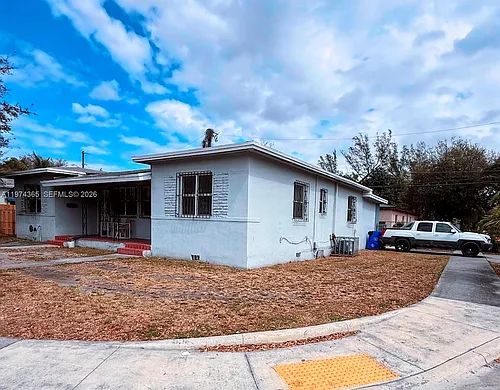 5701 N Miami Ave #B Photo 1