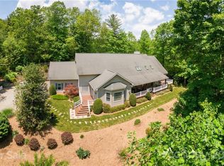 49 Indian Ridge Trl, Hendersonville, NC 28739