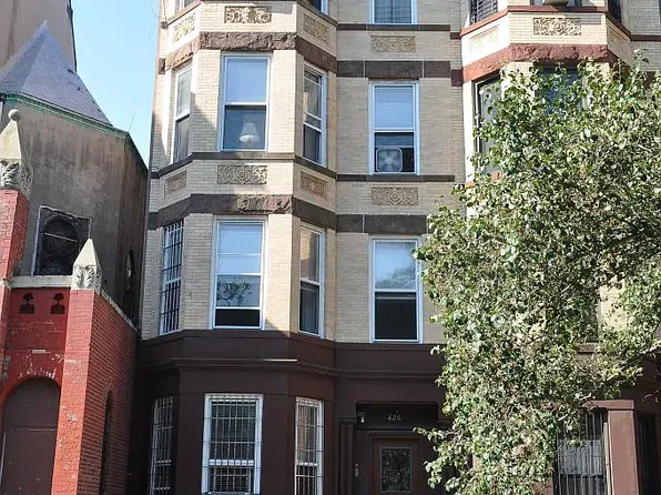 426 2nd St #1, Brooklyn, NY 11215