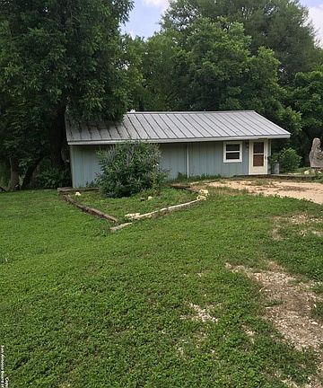 3rd image of 270 Meadow Lake Dr
